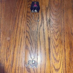 Paparazzi Silver Elephant Necklace Set